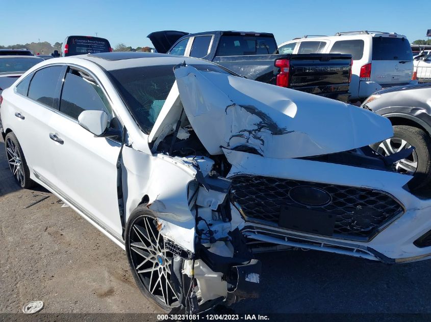 2018 HYUNDAI SONATA SPORT - 5NPE34AF3JH688457