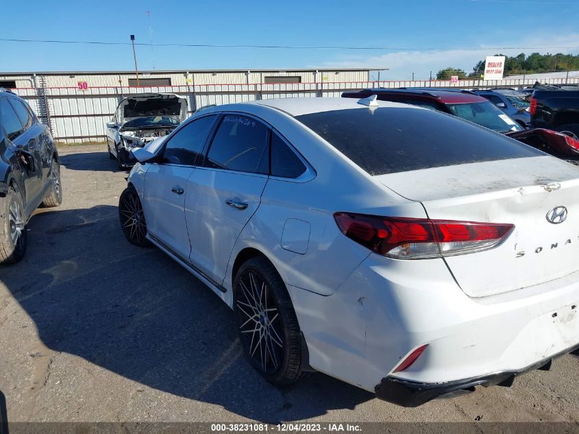 2018 HYUNDAI SONATA SPORT - 5NPE34AF3JH688457