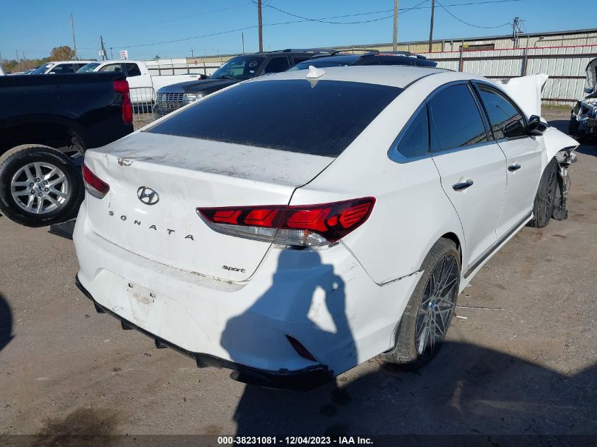 2018 HYUNDAI SONATA SPORT - 5NPE34AF3JH688457