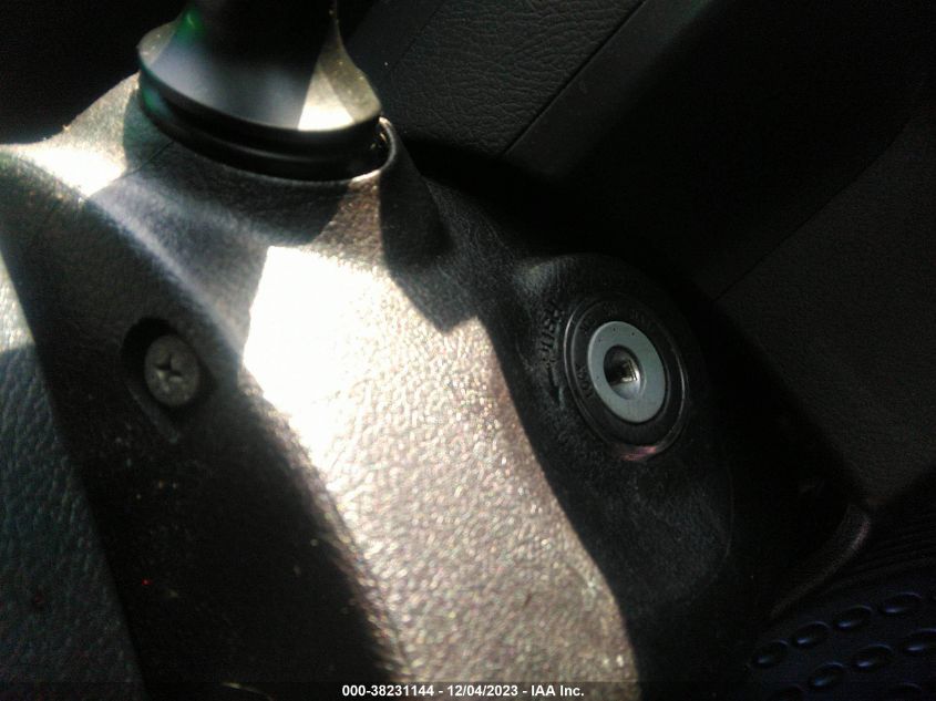 2017 TOYOTA CAMRY SE - 4T1BF1FK0HU727032