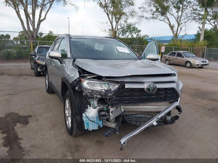 2020 TOYOTA RAV4 XLE - 2T3P1RFV8LC079342