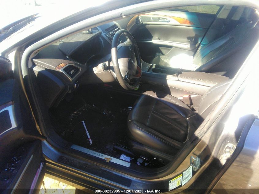 2014 LINCOLN MKZ - 3LN6L2GK1ER805402