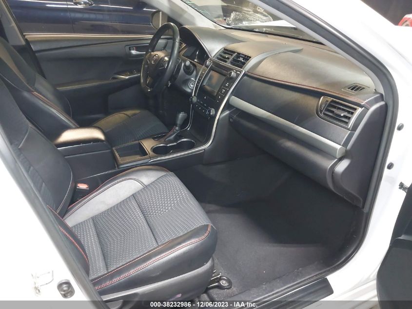 2015 TOYOTA CAMRY LE/XLE/SE/XSE - 4T1BF1FKXFU912377