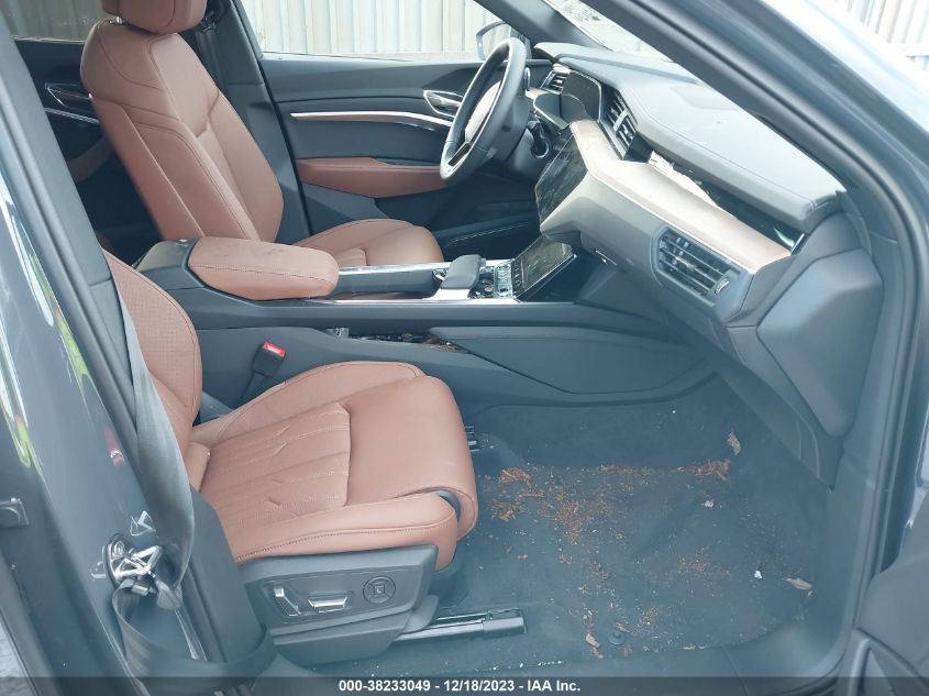 2024 AUDI Q8 E-TRON PRESTIGE - WA16AAGE0RB028598