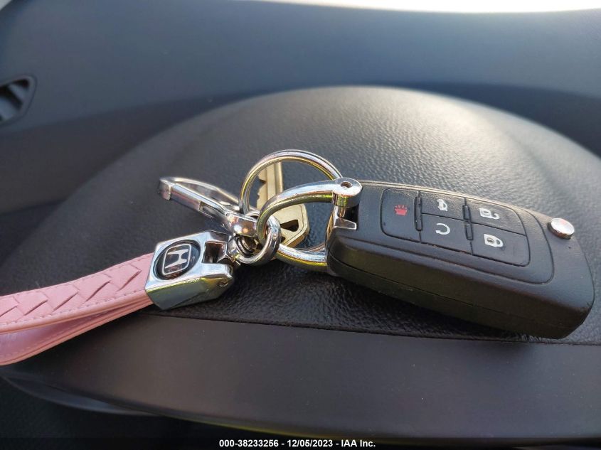 2013 CHEVROLET CRUZE 2LT - 1G1PE5SB0D7115652