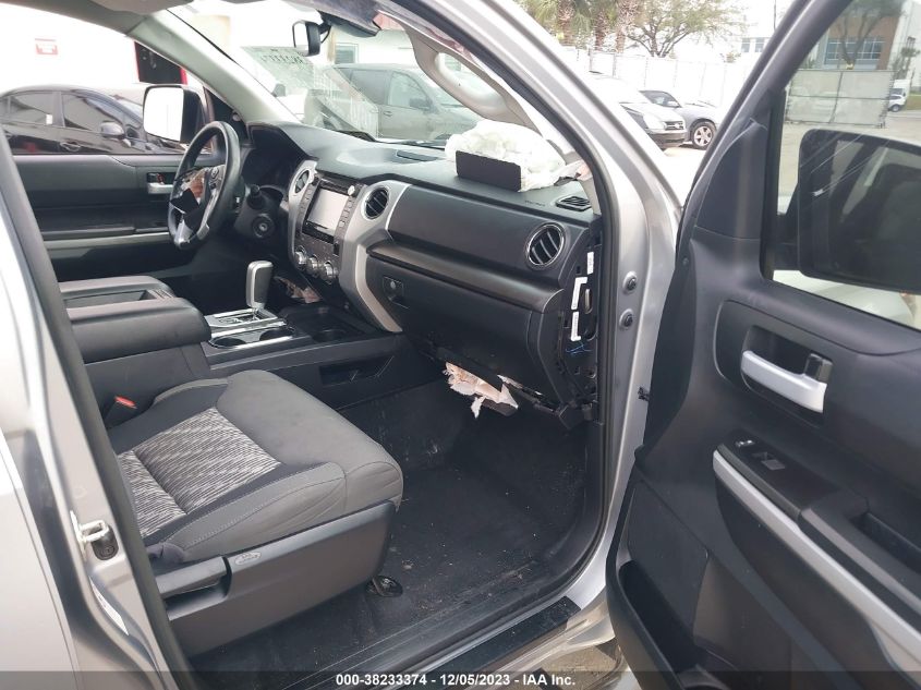 2019 TOYOTA TUNDRA SR5 4.6L V8 - 5TFRM5F10KX143291