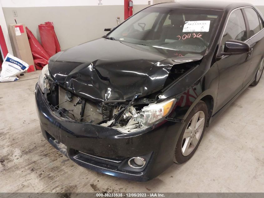2014 TOYOTA CAMRY SE - 4T1BF1FK3EU301136