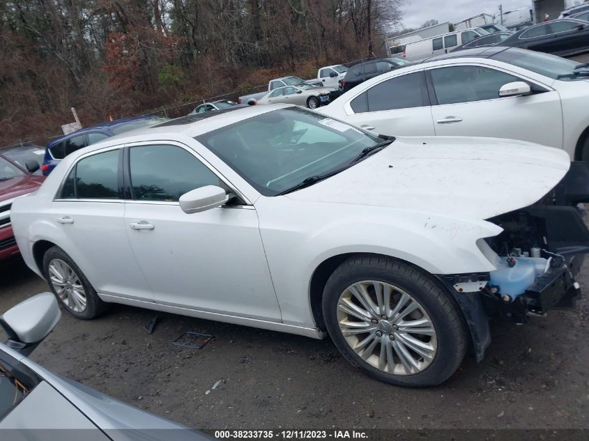 2013 CHRYSLER 300 - 2C3CCARG4DH619118
