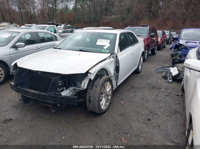 2013 CHRYSLER 300 - 2C3CCARG4DH619118