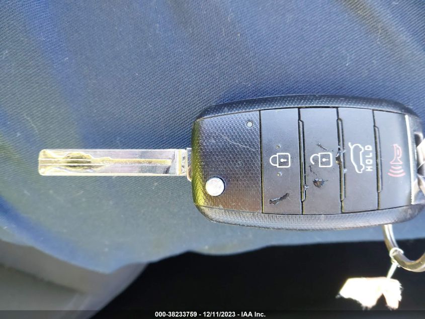 2016 KIA SPORTAGE LX - KNDPB3AC5G7838271