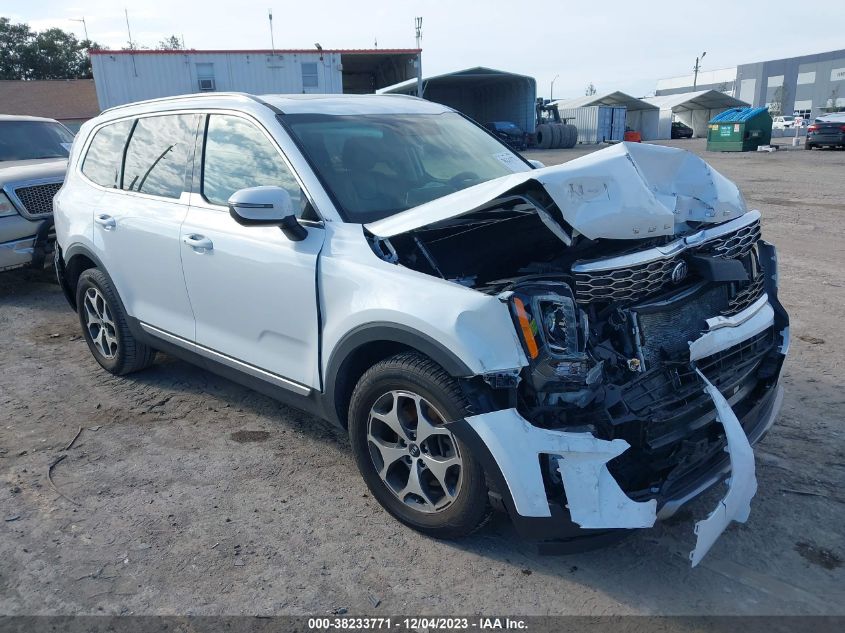 2020 KIA TELLURIDE EX - 5XYP34HCXLG050947