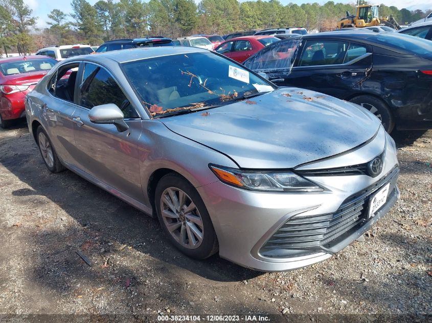 2022 TOYOTA CAMRY LE - 4T1C11AK9NU685790