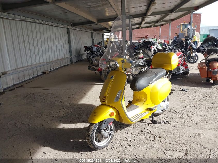 2015 VESPA SPRINT 150 3V ZAPM818G7F5401217