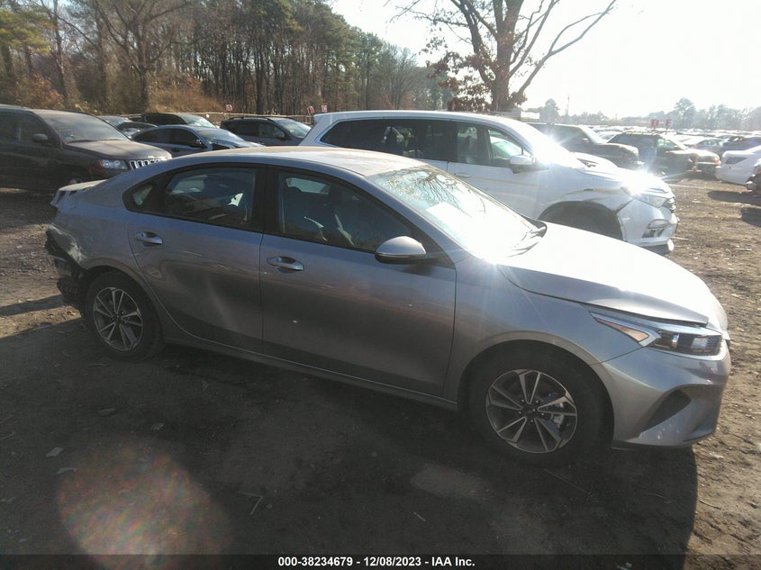 VIN 3KPF24AD0PE640675 2023 KIA FORTE LX/LXS