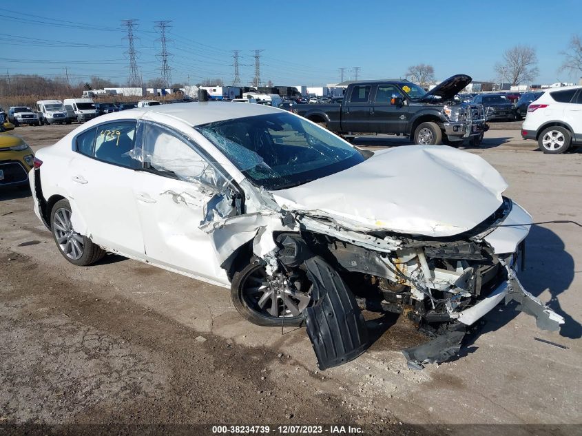 2019 MAZDA MAZDA3 PREFERRED PACKAGE - JM1BPBDM1K1116821