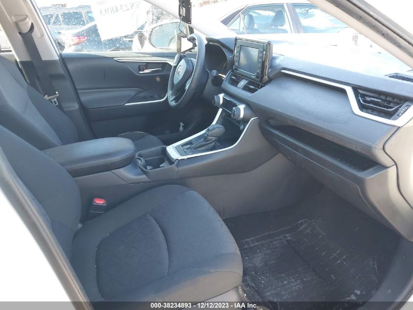 2020 TOYOTA RAV4 XLE - 2T3P1RFV0LC094806