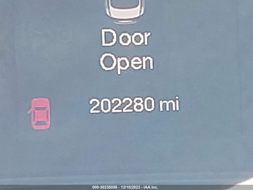 2015 CHRYSLER 200 LIMITED - 1C3CCCAB5FN652196