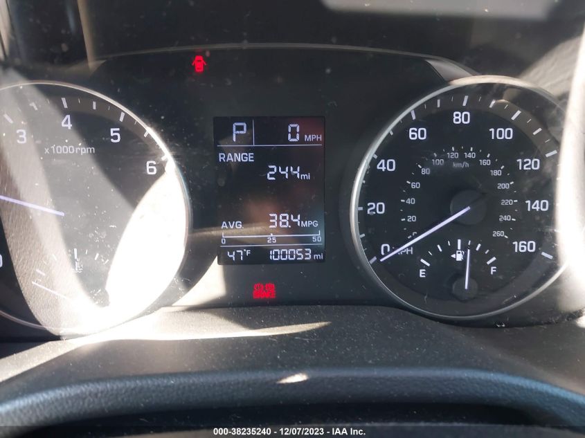 2017 HYUNDAI ELANTRA SE/VALUE/LIMITED - 5NPD84LF2HH040080