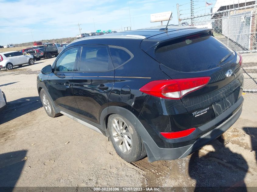 2017 HYUNDAI TUCSON LIMITED/SPORT AND ECO/SE - KM8J33A43HU556429