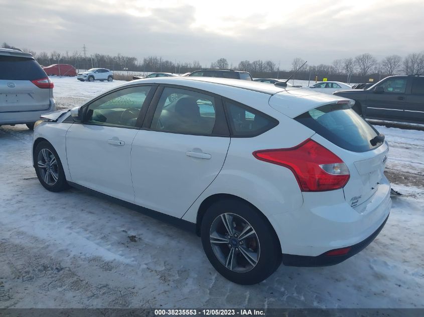 2014 FORD FOCUS SE - 1FADP3K23EL259400