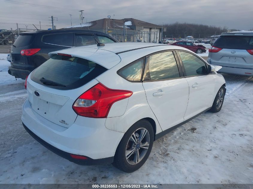 2014 FORD FOCUS SE - 1FADP3K23EL259400