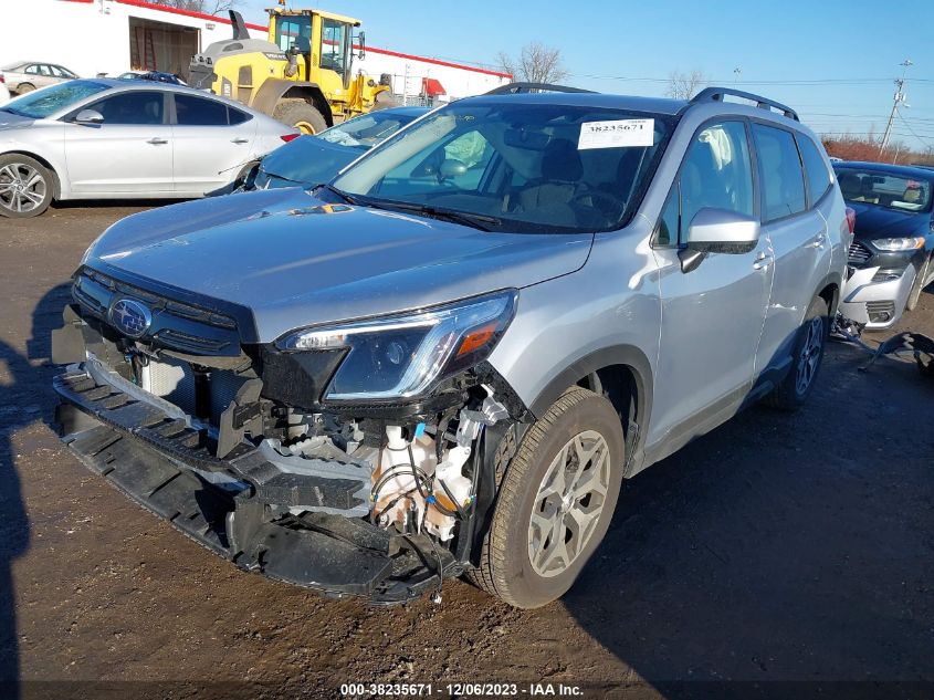 VIN JF2SKADCXPH473866 2023 SUBARU FORESTER PREMIUM