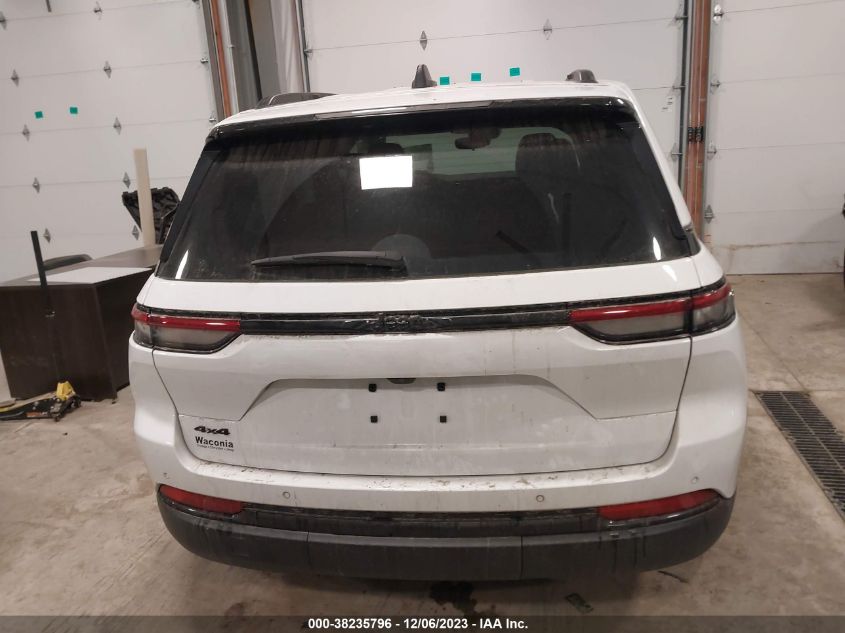 2022 JEEP GRAND CHEROKEE LAREDO - 1C4RJHAG4N8610393