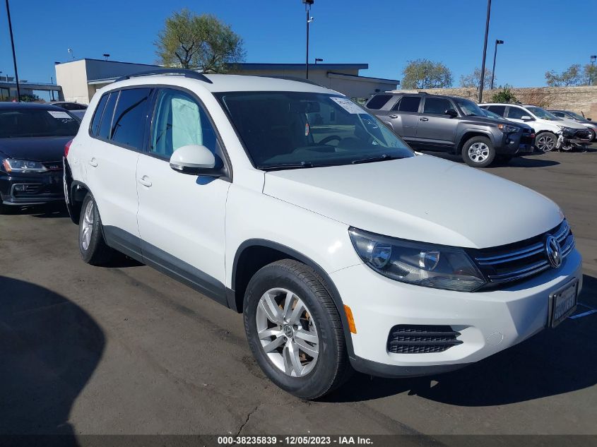 2015 VOLKSWAGEN TIGUAN S - WVGAV7AX7FW592914