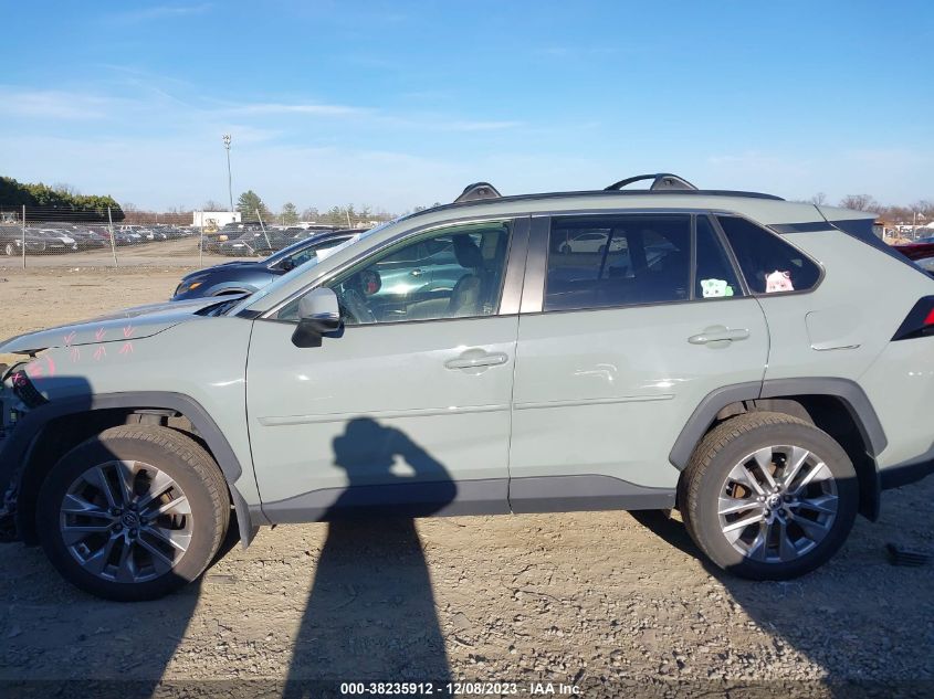 2019 TOYOTA RAV4 XLE PREMIUM - JTMA1RFV5KD046251