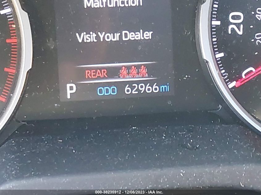 2019 TOYOTA RAV4 XLE PREMIUM - JTMA1RFV5KD046251