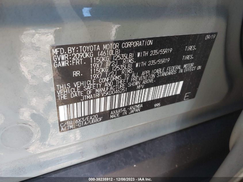 2019 TOYOTA RAV4 XLE PREMIUM - JTMA1RFV5KD046251