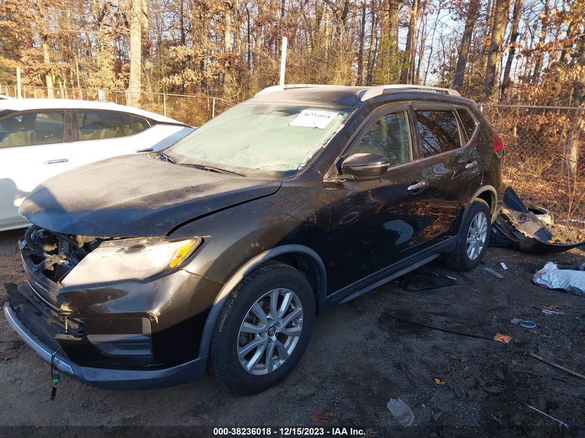 VIN KNMAT2MT0JP515648 2018 NISSAN ROGUE SV