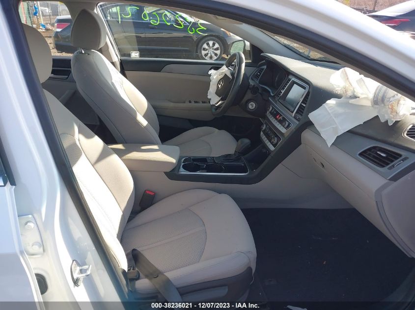 2018 HYUNDAI SONATA SE - 5NPE24AF6JH619054