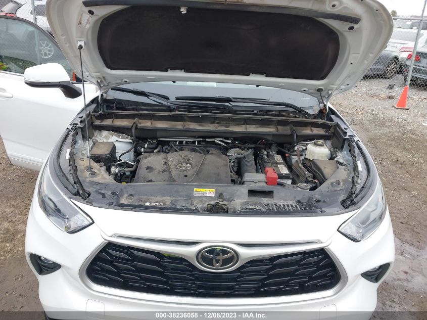 2022 TOYOTA HIGHLANDER XLE - 5TDGZRAHXNS538920