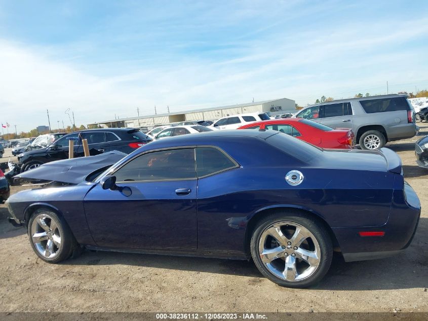 2013 DODGE CHALLENGER SXT - 2C3CDYAG3DH684124