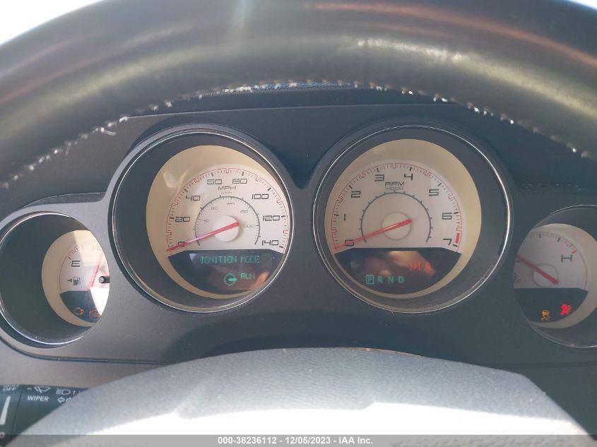2013 DODGE CHALLENGER SXT - 2C3CDYAG3DH684124