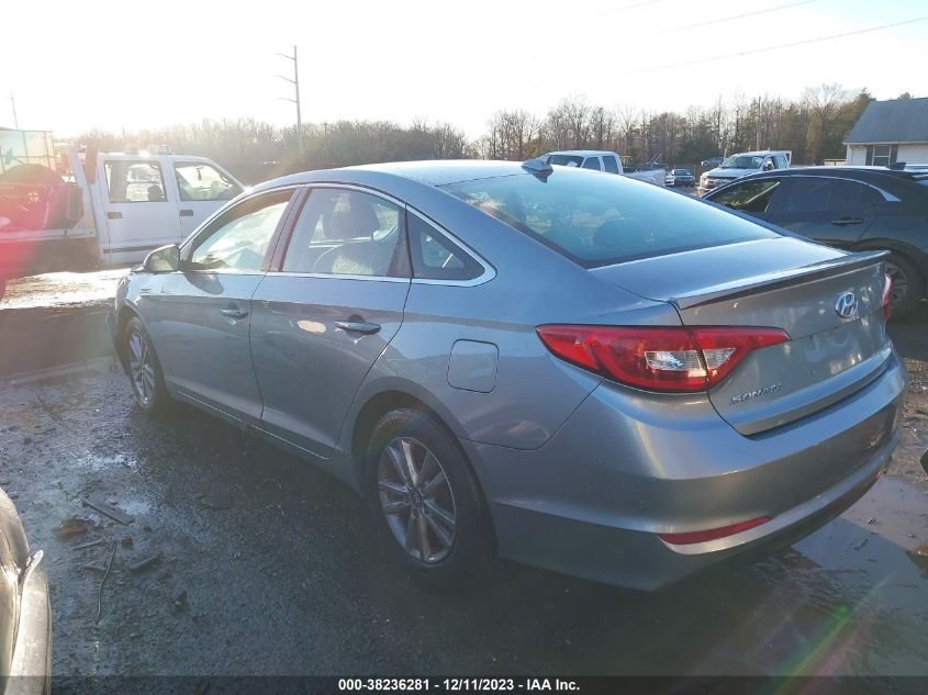 2015 HYUNDAI SONATA SE - 5NPE24AF9FH240234