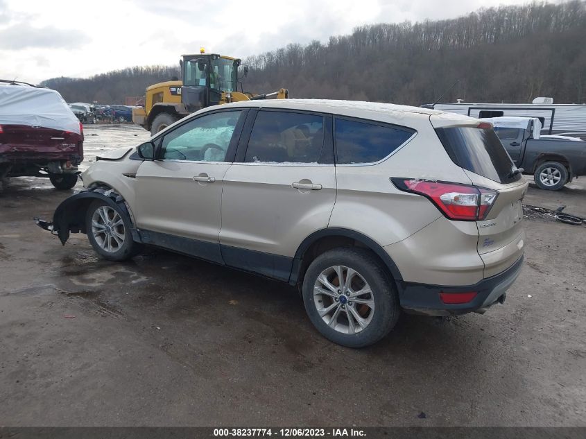 2017 FORD ESCAPE SE - 1FMCU9GD4HUC32535