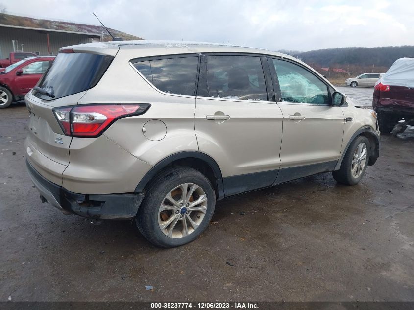 2017 FORD ESCAPE SE - 1FMCU9GD4HUC32535