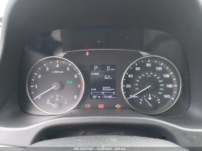 2017 HYUNDAI ELANTRA SE - KMHD74LFXHU071162