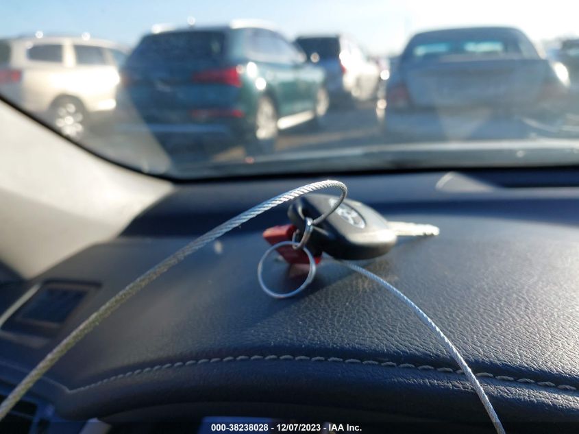 2013 TOYOTA CAMRY L/SE/LE/XLE - 4T1BF1FKXDU699511