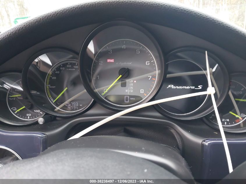 2014 PORSCHE PANAMERA E-HYBRID S - WP0AD2A72EL044541