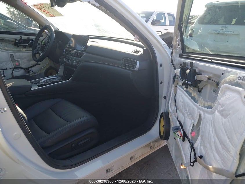VIN 1HGCV3F58KA018229 2019 HONDA ACCORD HYBRID EX-L