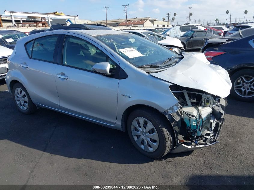 2014 TOYOTA PRIUS C - JTDKDTB32E1083549