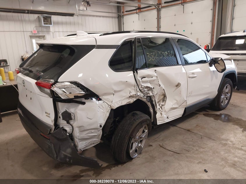 VIN 2T3P1RFV6PC344555 2023 TOYOTA RAV4 XLE/XLE PREMIUM