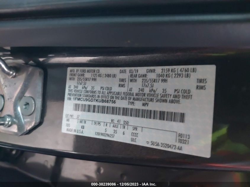 1FMCU9GD7KUB68756 2019 FORD ESCAPE, photo no. 9