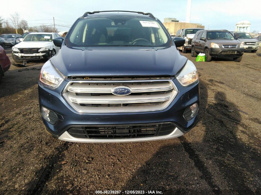 2018 FORD ESCAPE SE - 1FMCU9GD4JUB07018