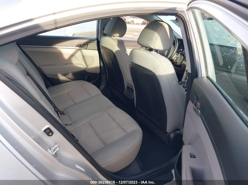 VIN KMHD74LF5HU075121 2017 HYUNDAI ELANTRA SE