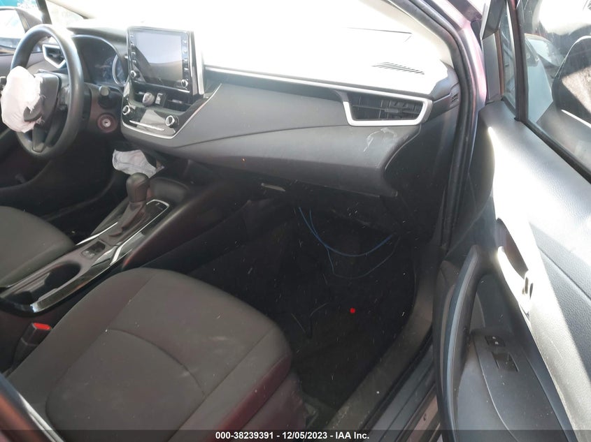 VIN JTDEPMAE1MJ169706 2021 TOYOTA COROLLA LE