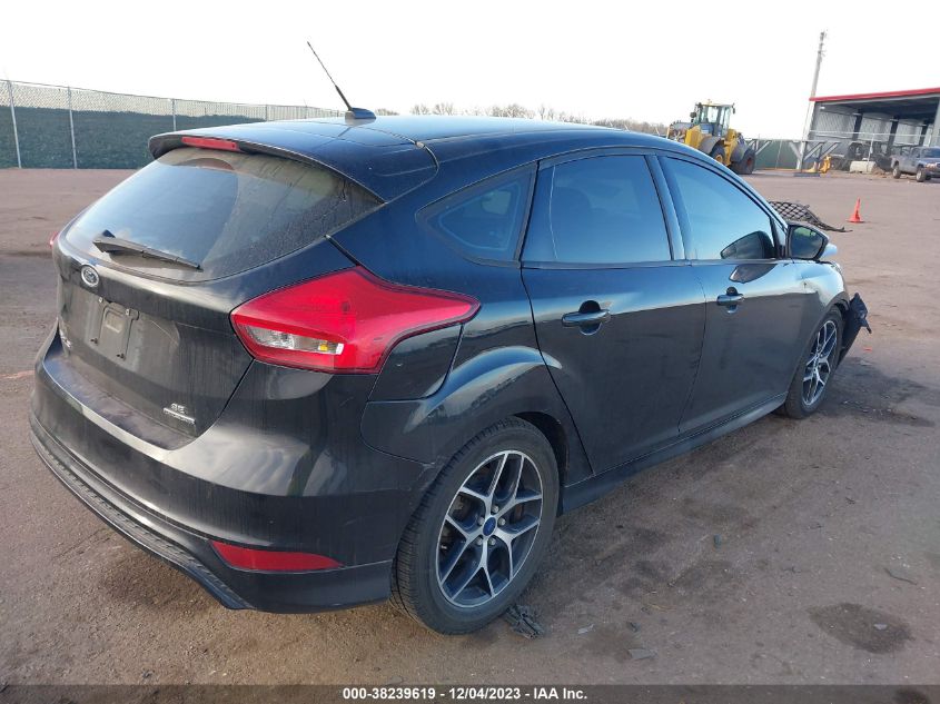 2015 FORD FOCUS SE - 1FADP3K26FL278265